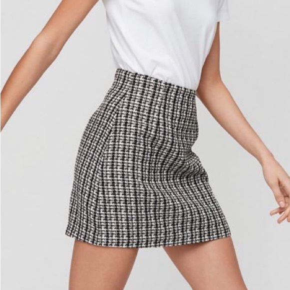Aritzia Babaton Bryn Skirt Tweed Black White Checkered Mini Size 0 - Picture 4 of 4